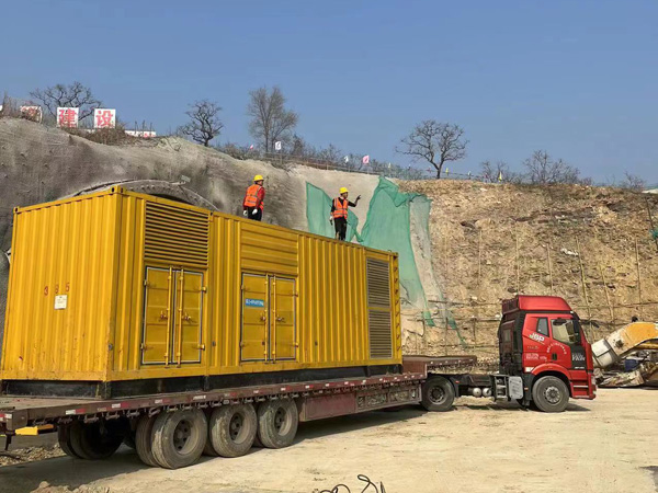 围场发电机租赁如何根据测试结果判断机油泵的工作状态是否正常?