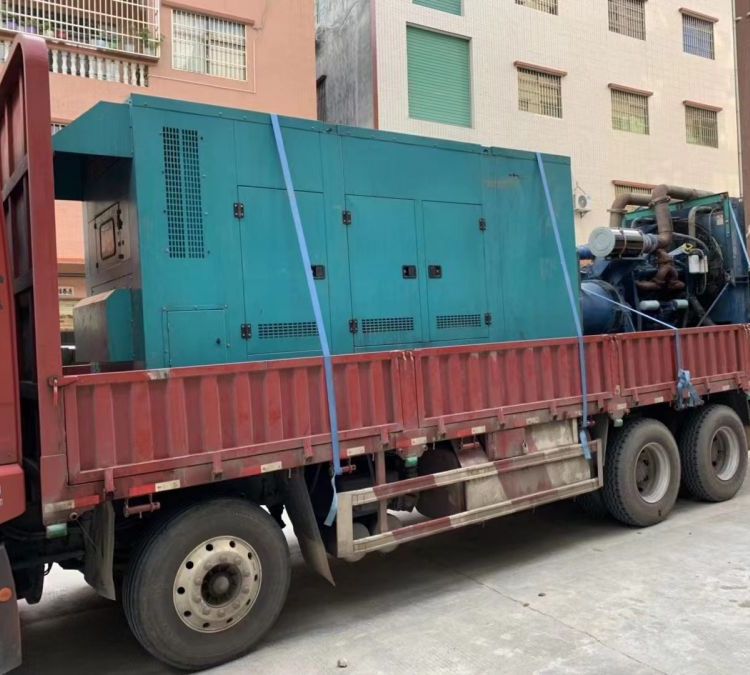 围场如何在不同负载率下确保 400KW 柴油发电机组的正常运行？